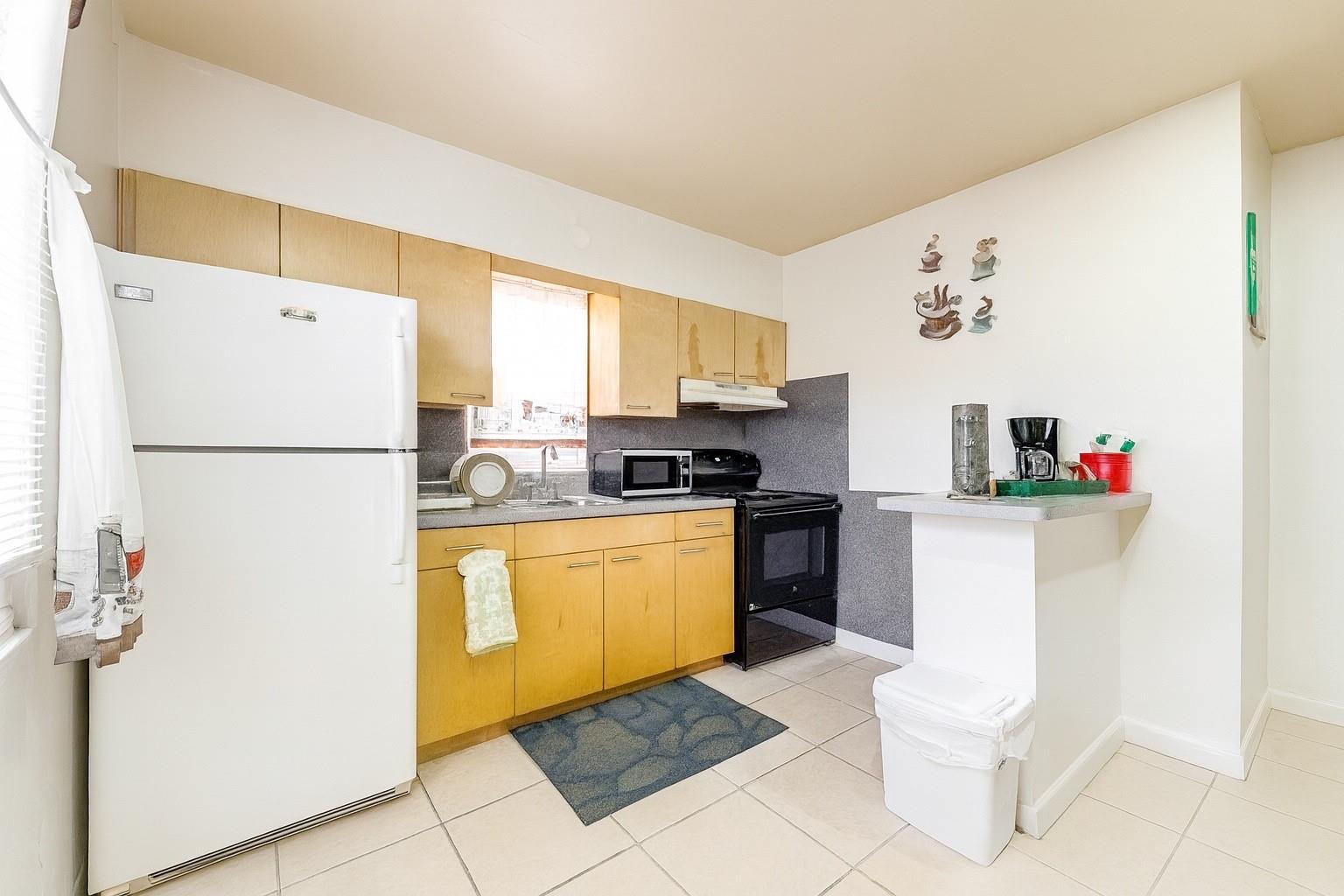 1935 Taylor Street 2, Hollywood, FL 33020, Hollywood