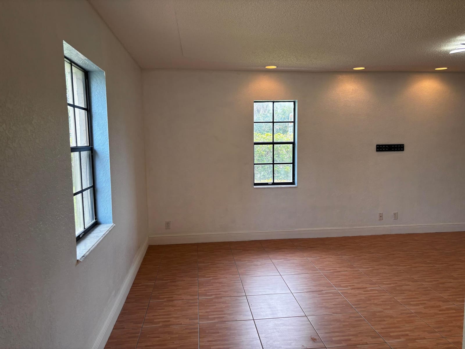 12761 Westhampton Circle — photo 7