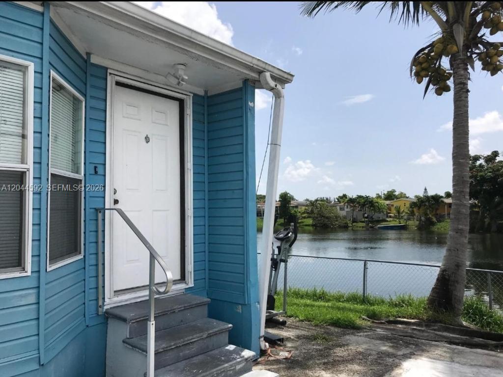 1233 SW 130 Avenue 1233, Miami, FL 33184, Miami