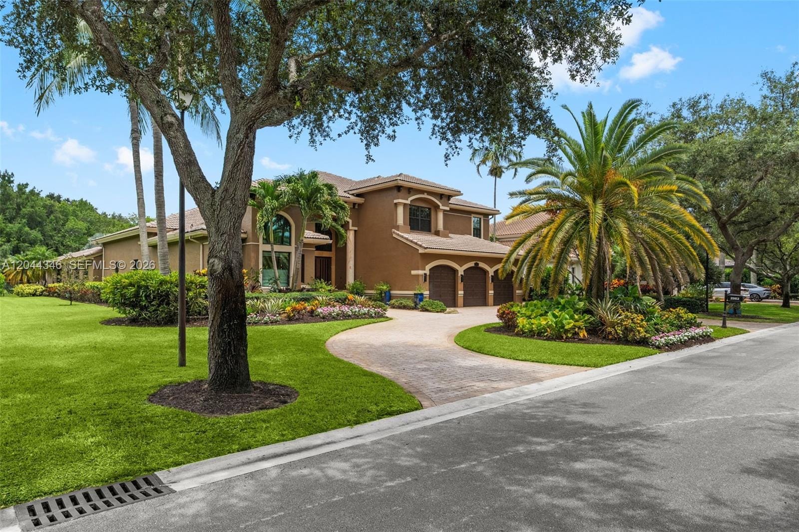2982 E Lake Vista Circle, Davie, FL 33328 photo 2