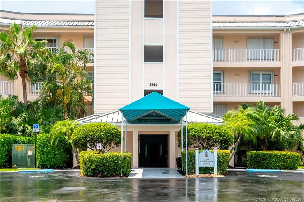 5750 NE Island Cove Way 3203, Stuart, FL 34996 photo 24
