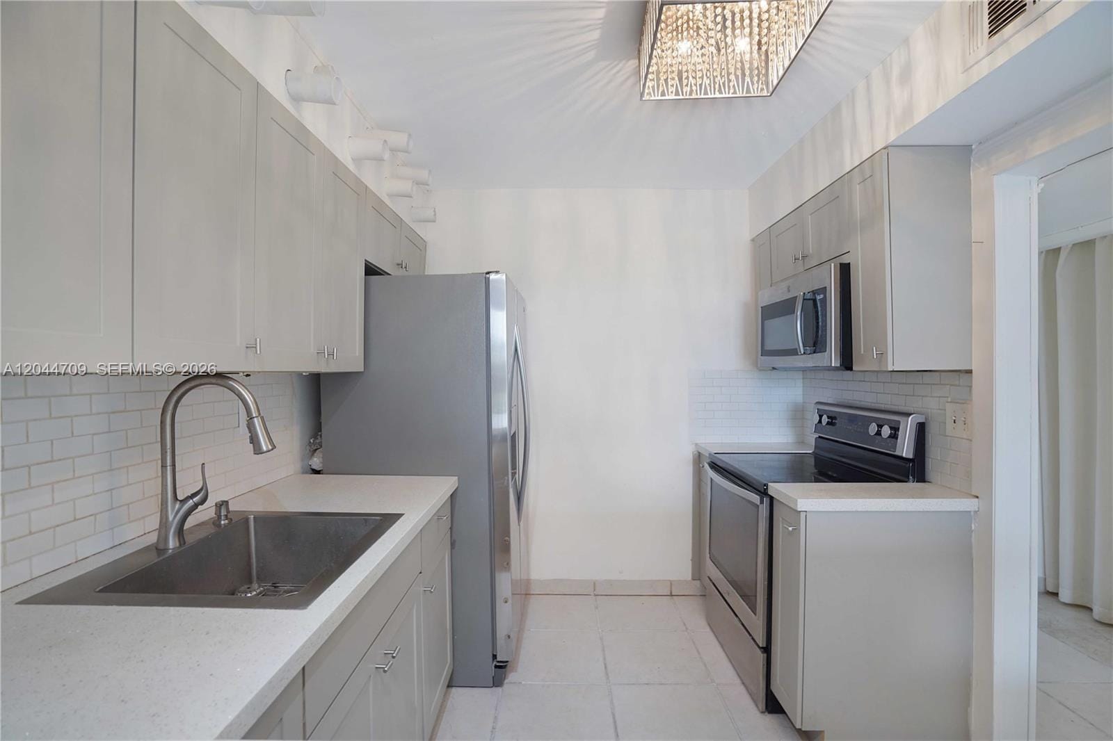 6900 Bay Drive 3H — photo 7