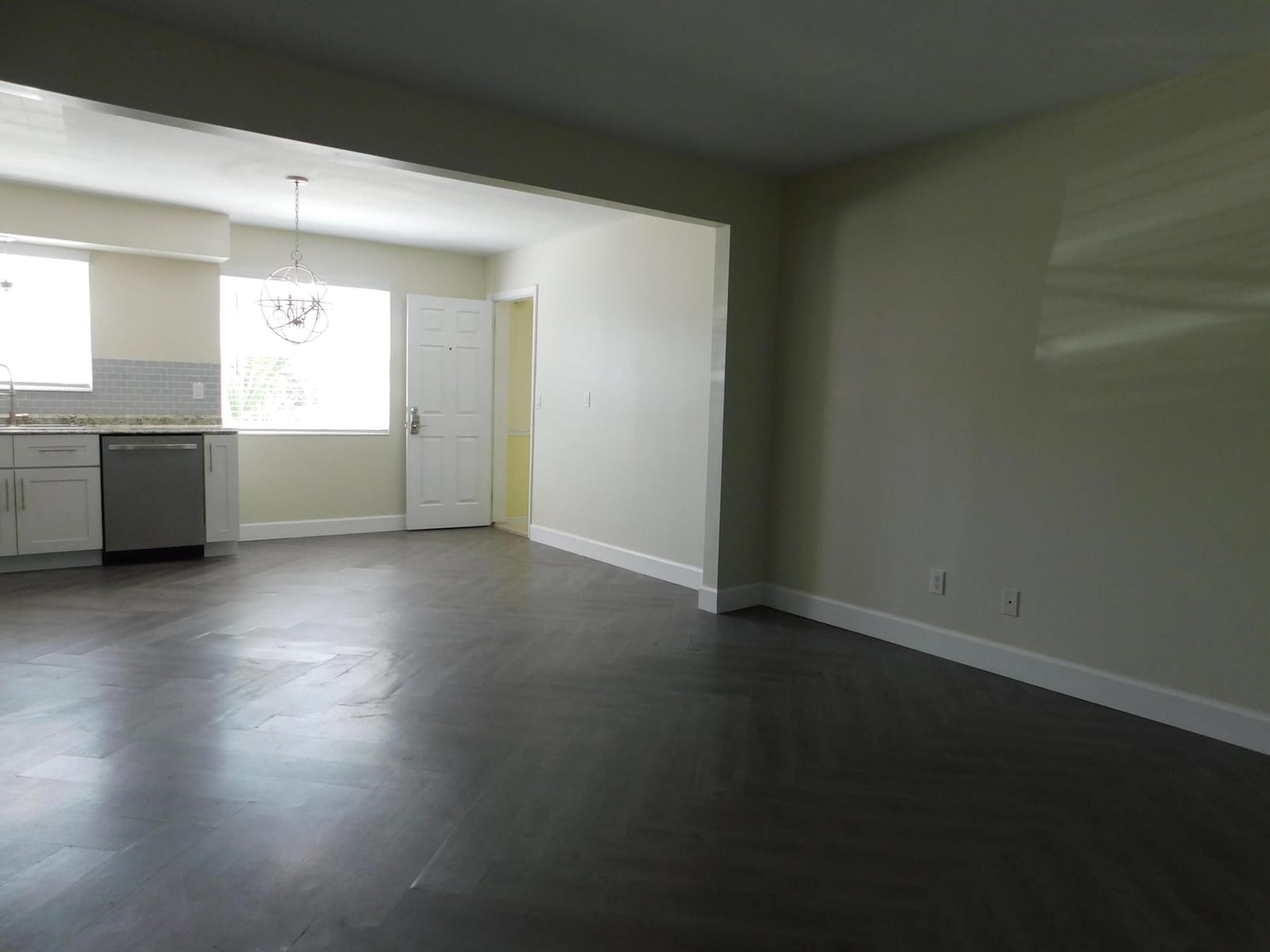 741 Hummingbird Way 2 — photo 8