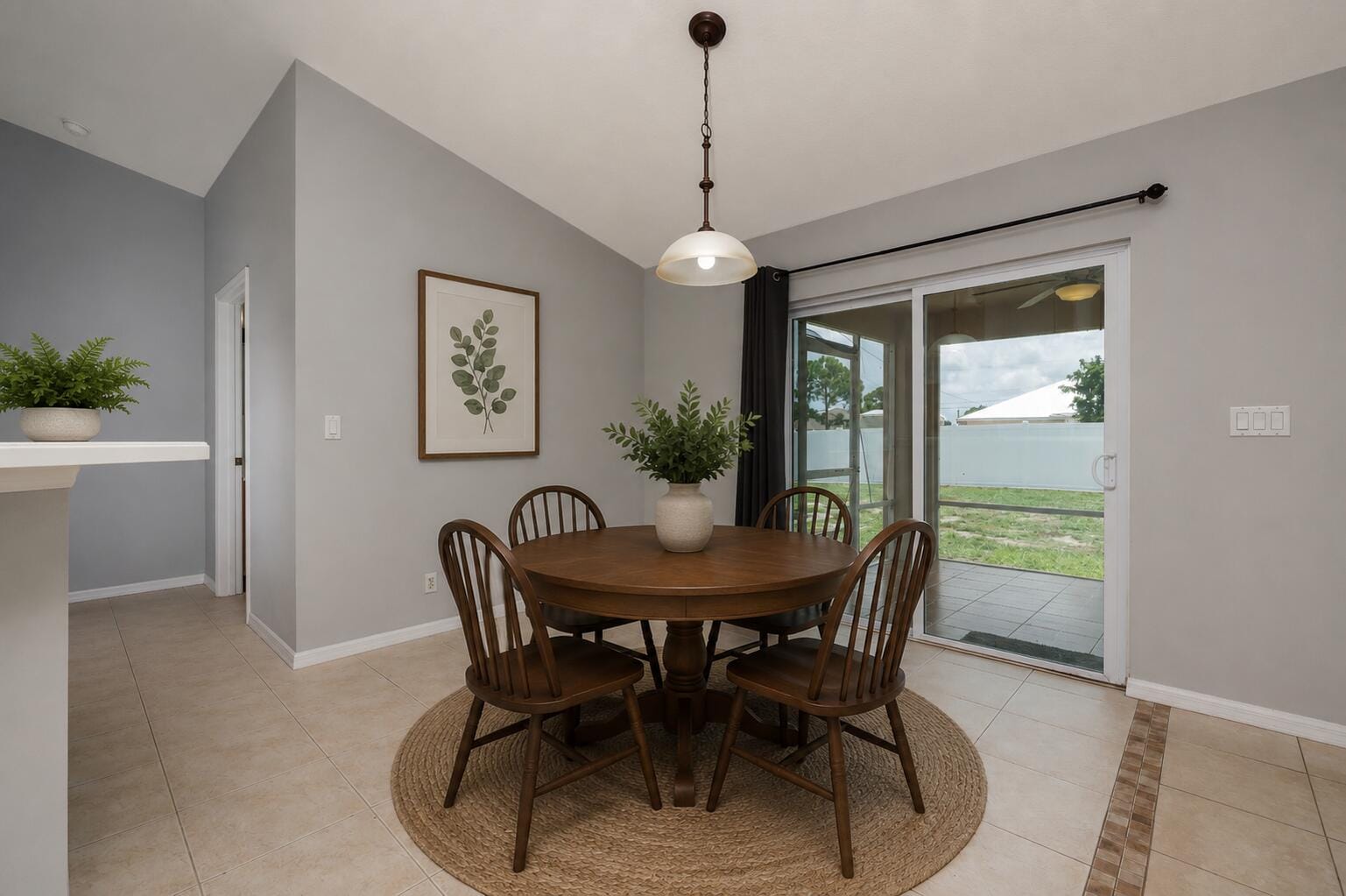 188 SW Klee Circle — photo 10
