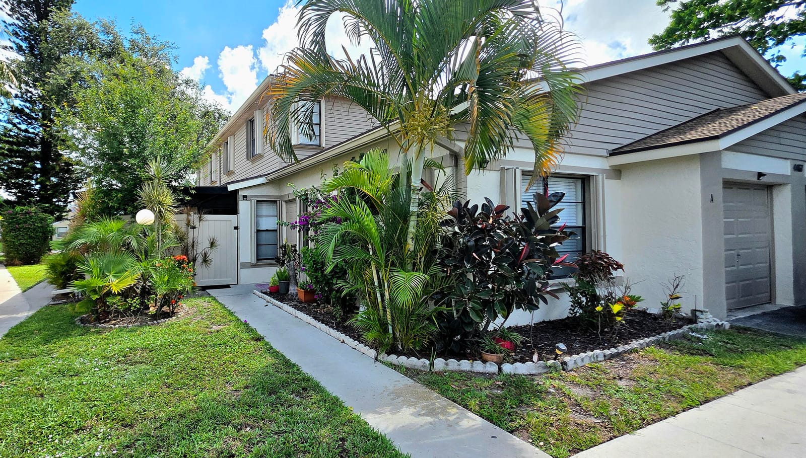 4467 Willow Pond Road A, West Palm Beach, FL 33417 photo 2