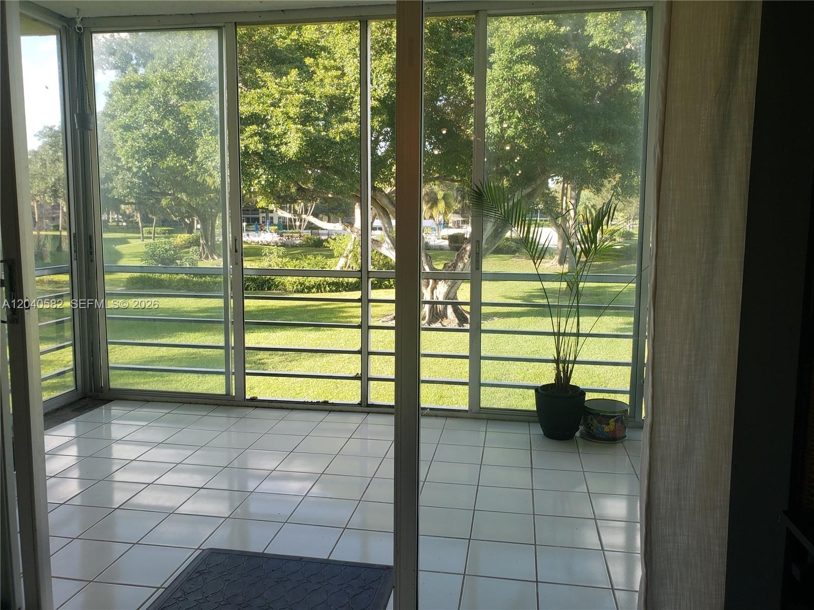 550 Oaks Lane 202 — photo 8