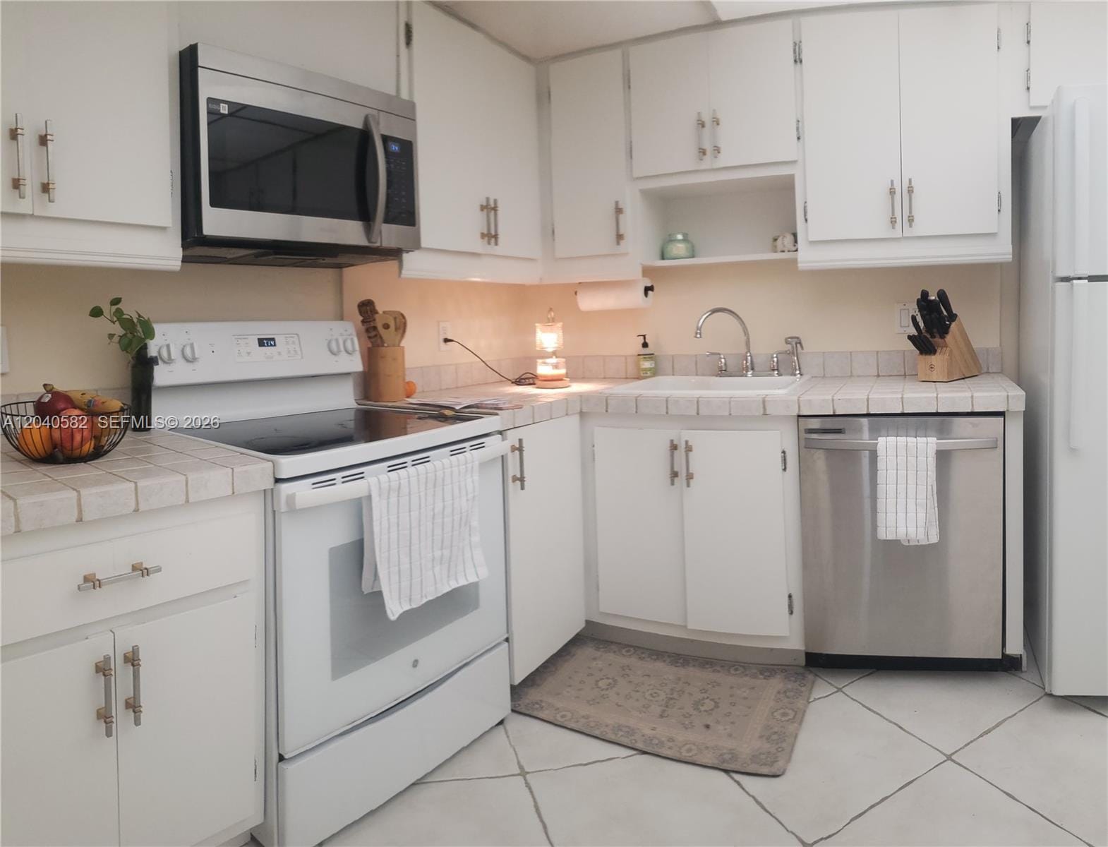 550 Oaks Lane 202 — photo 9