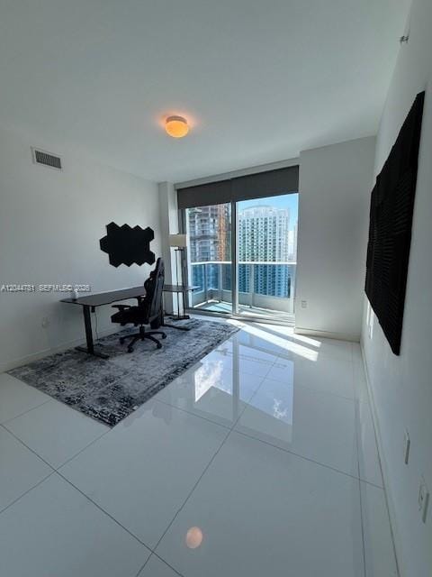 200 Biscayne Boulevard Way 3102, Miami, FL 33131 photo 20