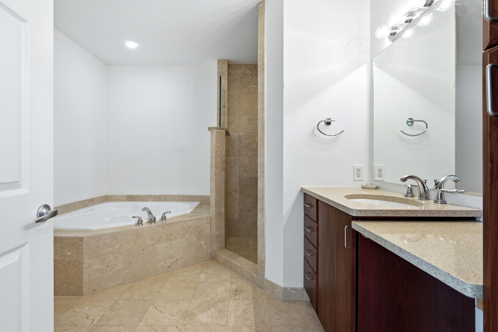 1640 Presidential Way 501, West Palm Beach, FL 33401 photo 21