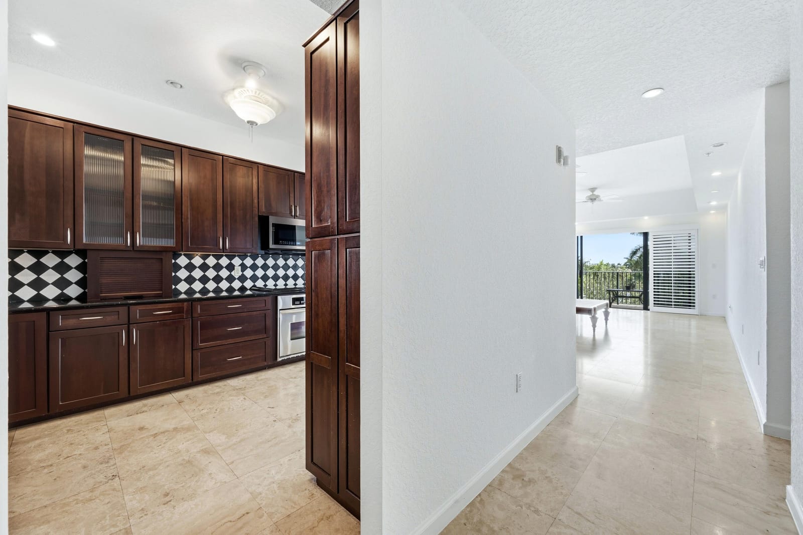 1640 Presidential Way 501, West Palm Beach, FL 33401 photo 7