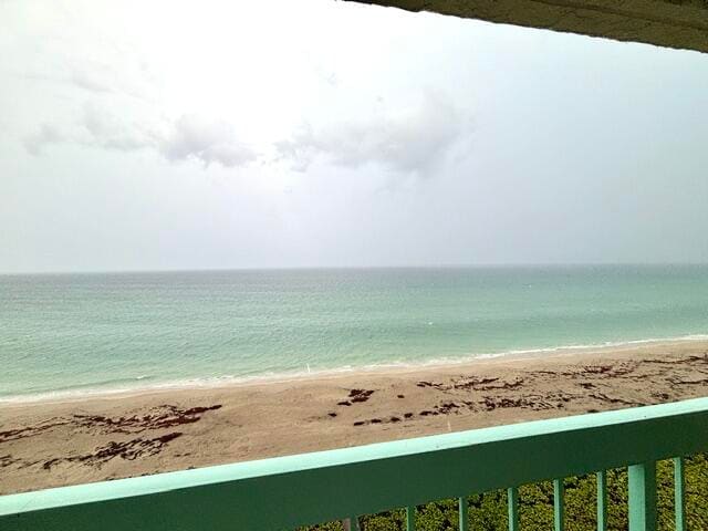 9940 S Ocean Drive 1004, Jensen Beach, FL 34957