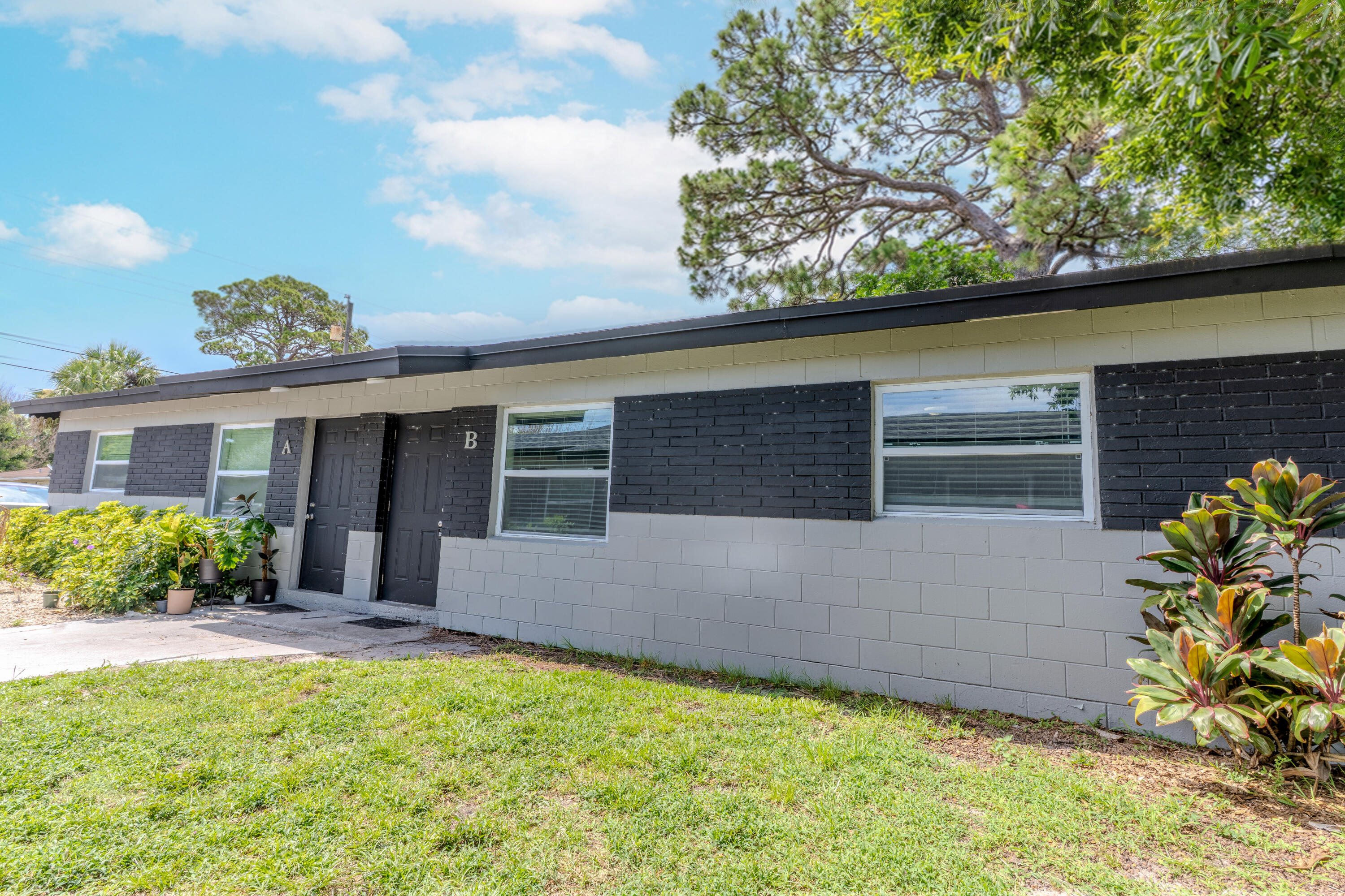 711 N 23rd Street B, Fort Pierce, FL 34950, Fort Pierce