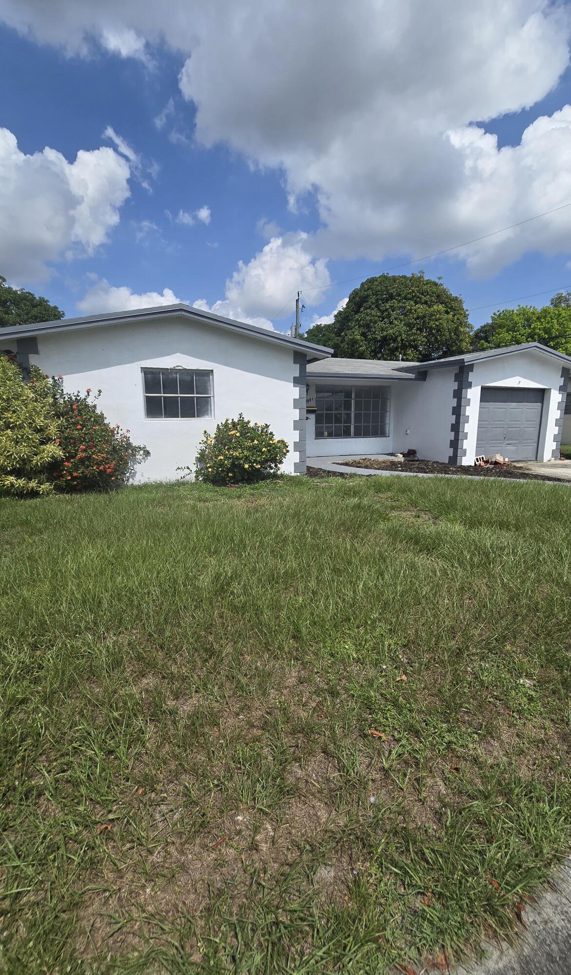 2231 NW 49th Avenue, Lauderhill, FL 33313