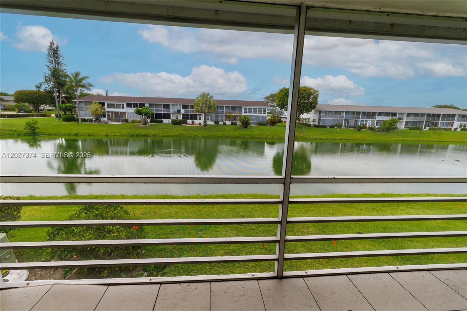90 Berkshire D 90, West Palm Beach, FL 33417 photo 13