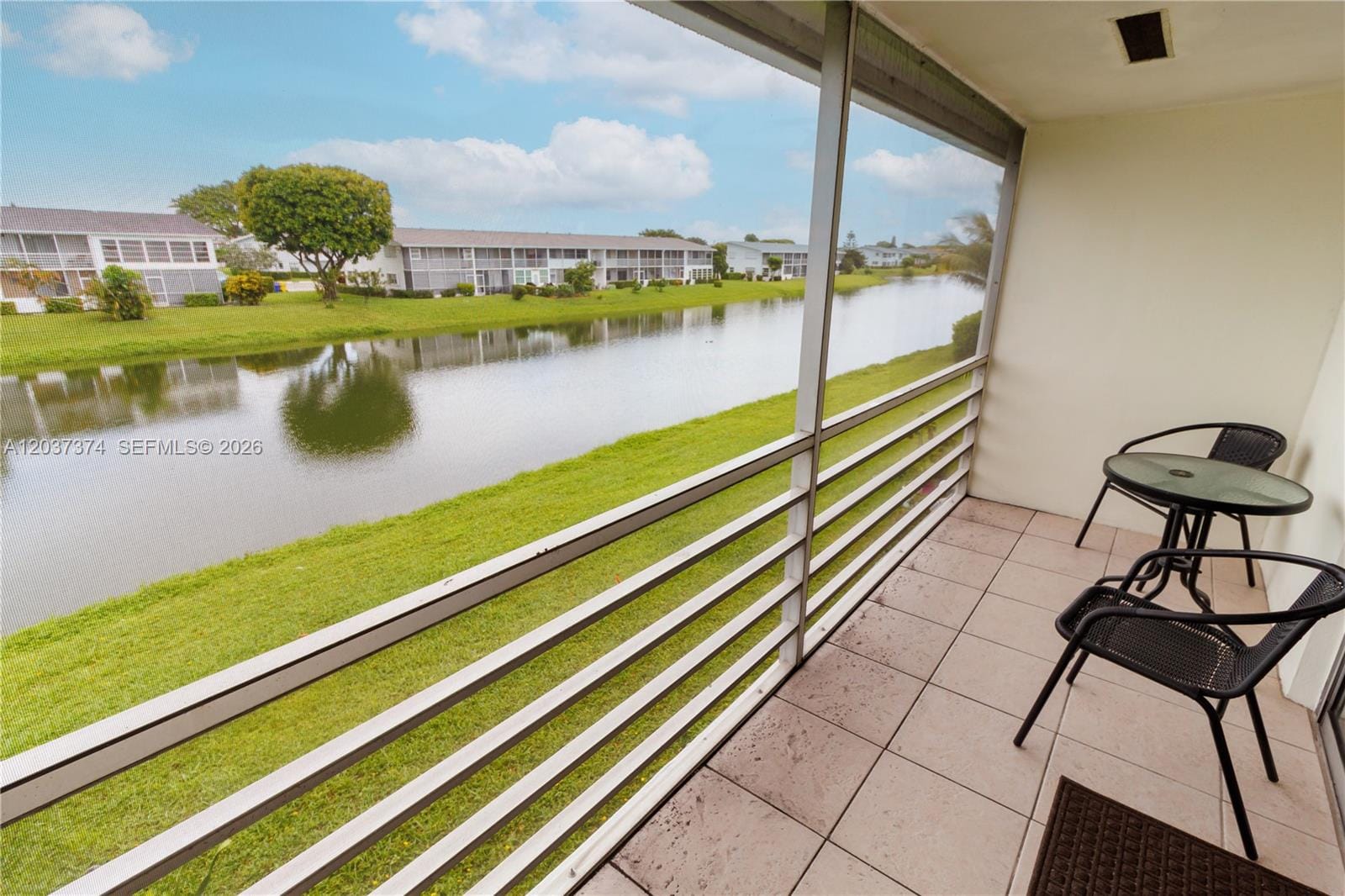90 Berkshire D 90, West Palm Beach, FL 33417 photo 15