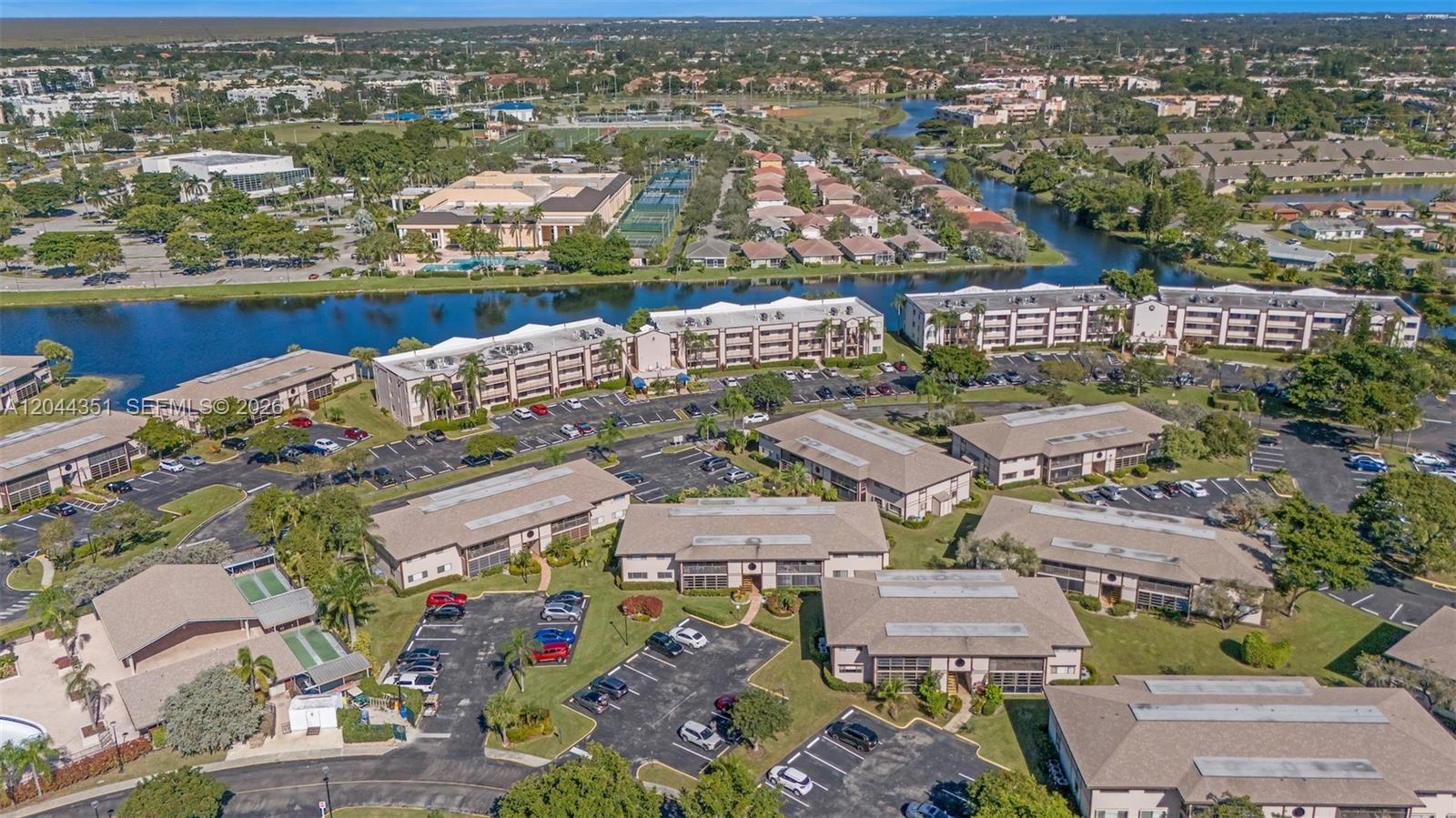 9994 N Belfort Circle 210, Tamarac, FL 33321