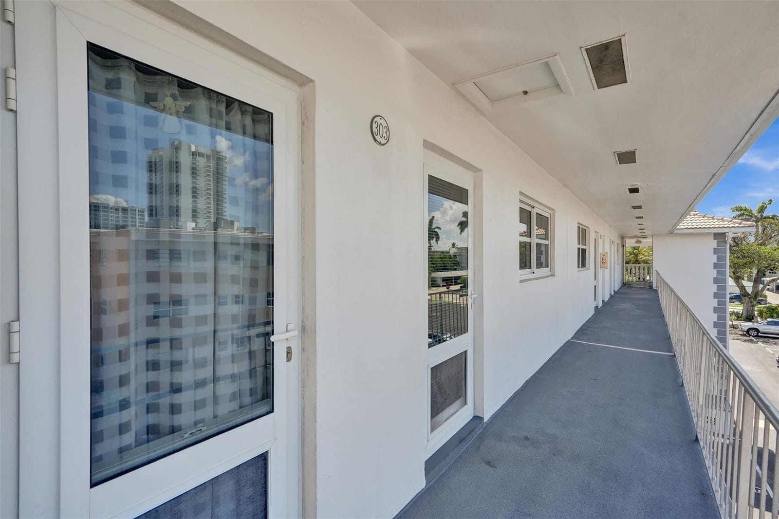 1461 S Ocean Boulevard 303, Lauderdale-By-The-Sea, FL 33062 photo 25