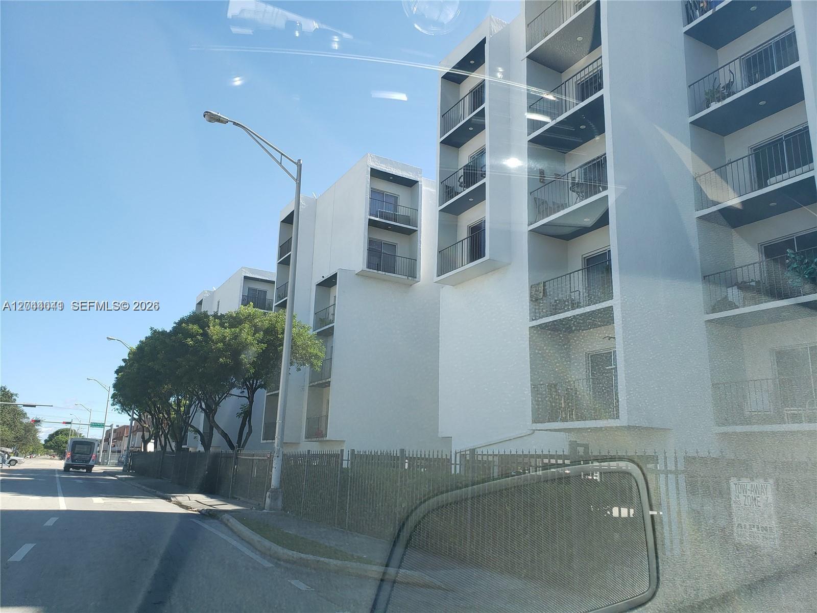 4550 W 16th Avenue 301, Hialeah, FL 33012