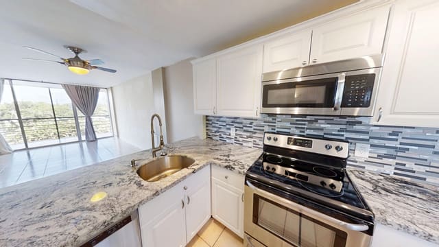 108 Royal Park Drive Unit 4E, Royal Park Condo, Oakland Park, FL