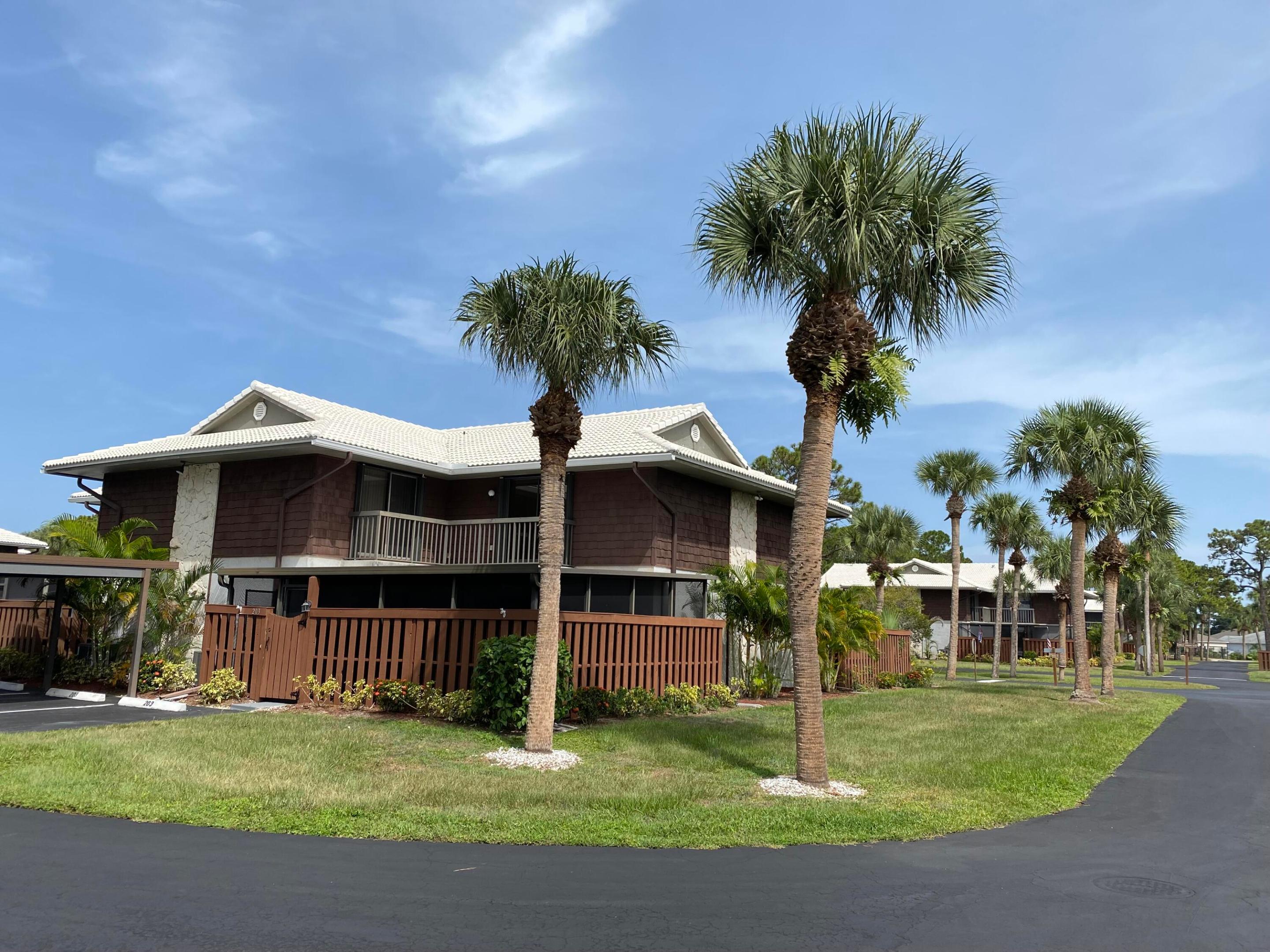 203 SE Camelot Gardens Boulevard C, Port St. Lucie, FL 34952, Port St Lucie