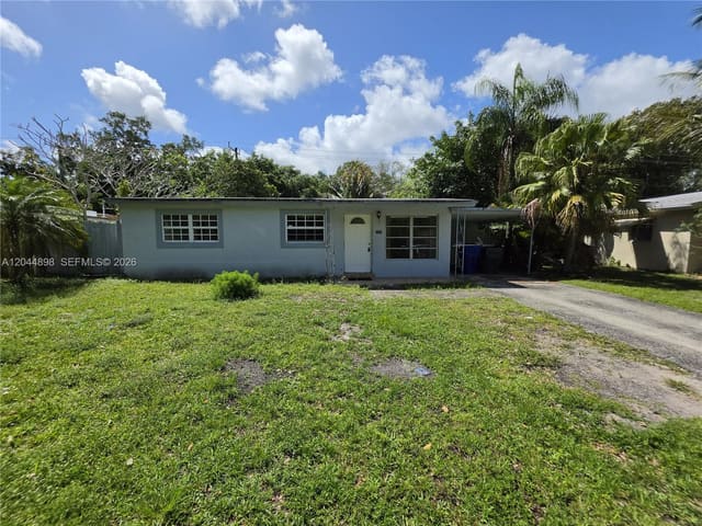 5720 Douglas Street, Hollywood, FL 33021