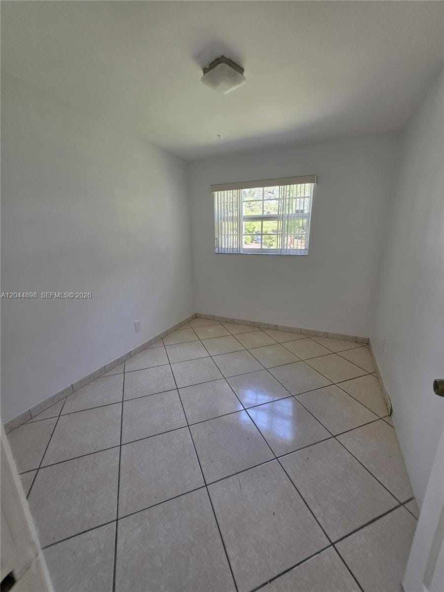 5720 Douglas Street, Hollywood, FL 33021 photo 15