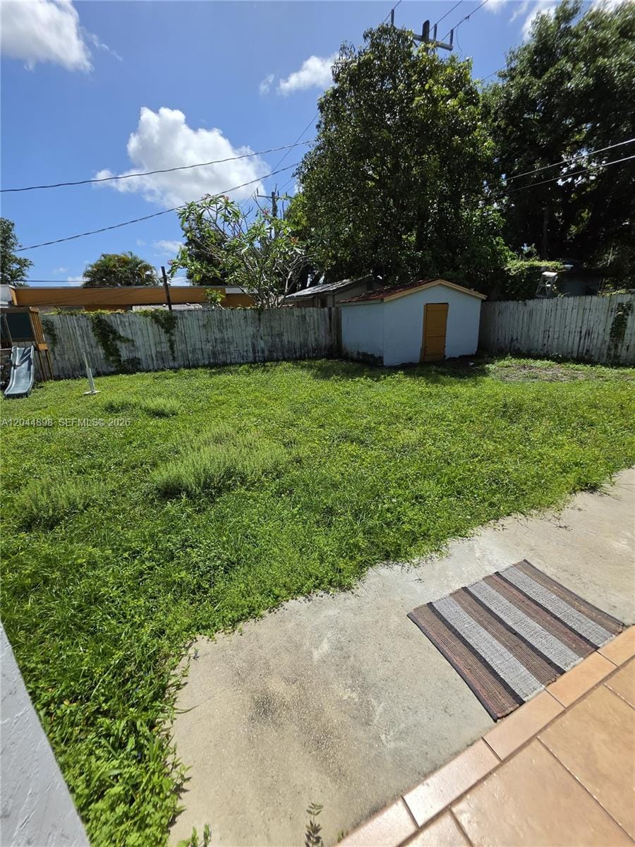 5720 Douglas Street — photo 6