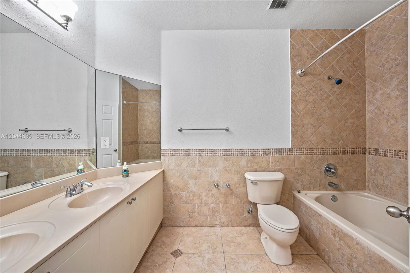10709 NW 81st Lane, Doral, FL 33178 photo 17