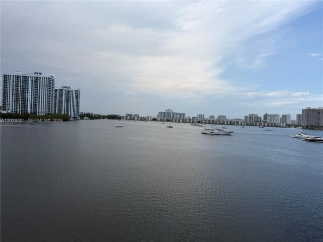 16546 NE 26th Avenue 4B, North Miami Beach, FL 33160