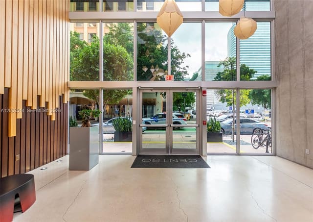 151 SE 1st Street 807, Centro, Miami, FL
