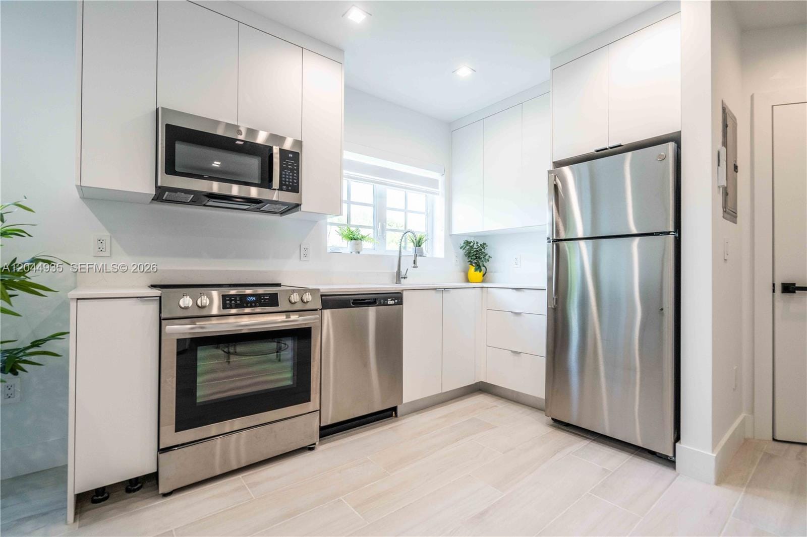 960 Jefferson Avenue, Miami Beach, FL 33139 photo 26