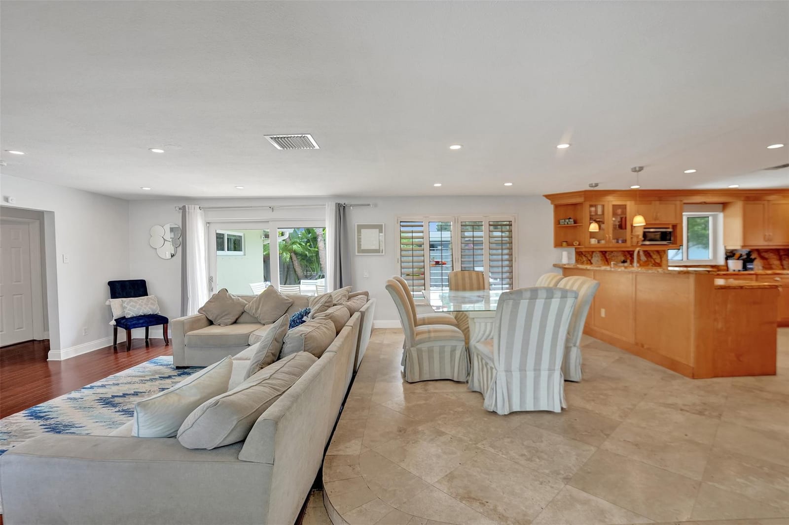 720 NW 29th Court — photo 5