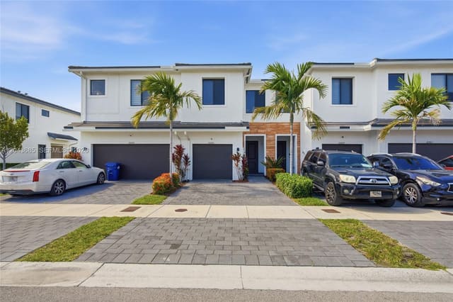 10921 SW 232nd Terrace, Mc Residential, Homestead, FL