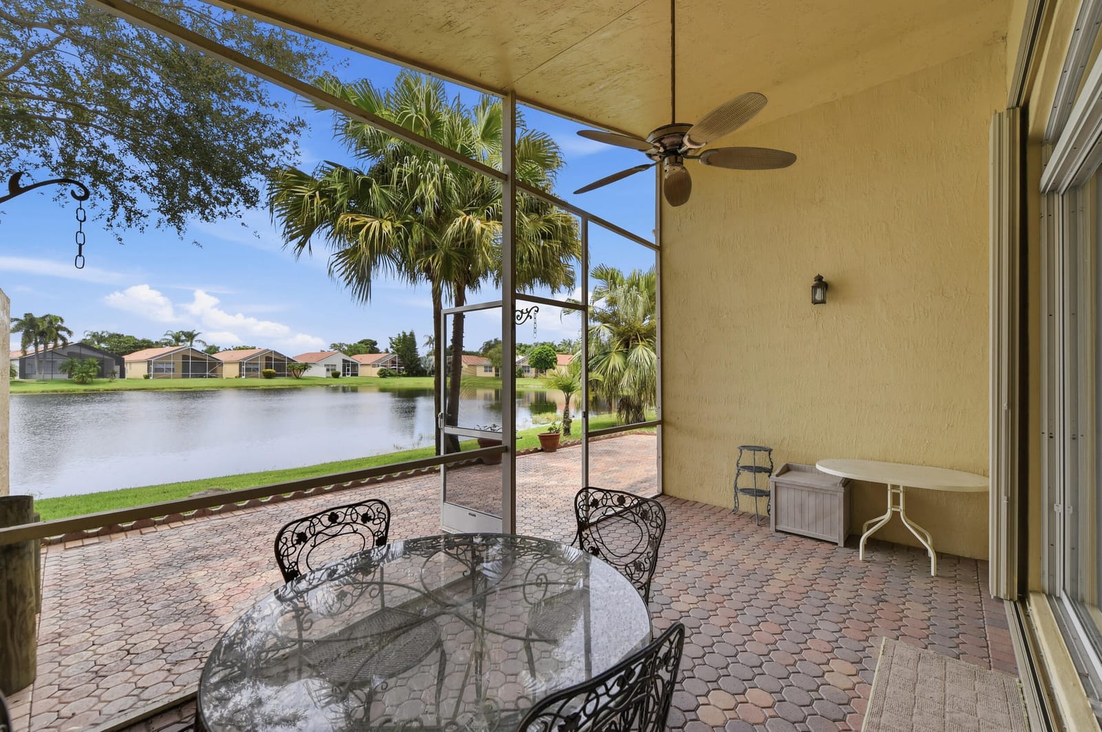 7229 Cataluna Circle — photo 2