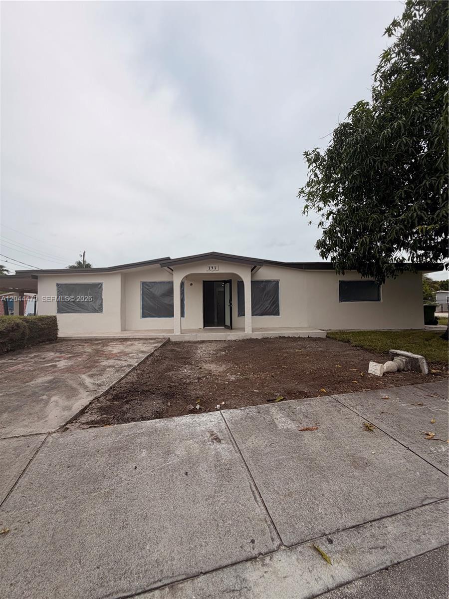 191 SE 6th Avenue, Hialeah, FL 33010