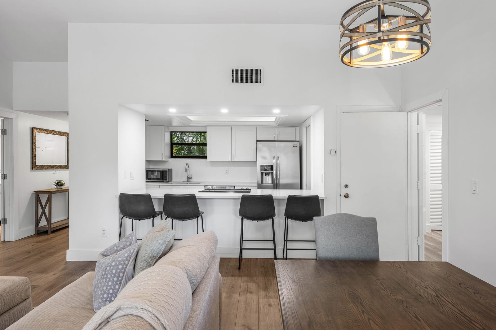 11863 Wimbledon Circle 504 — photo 7
