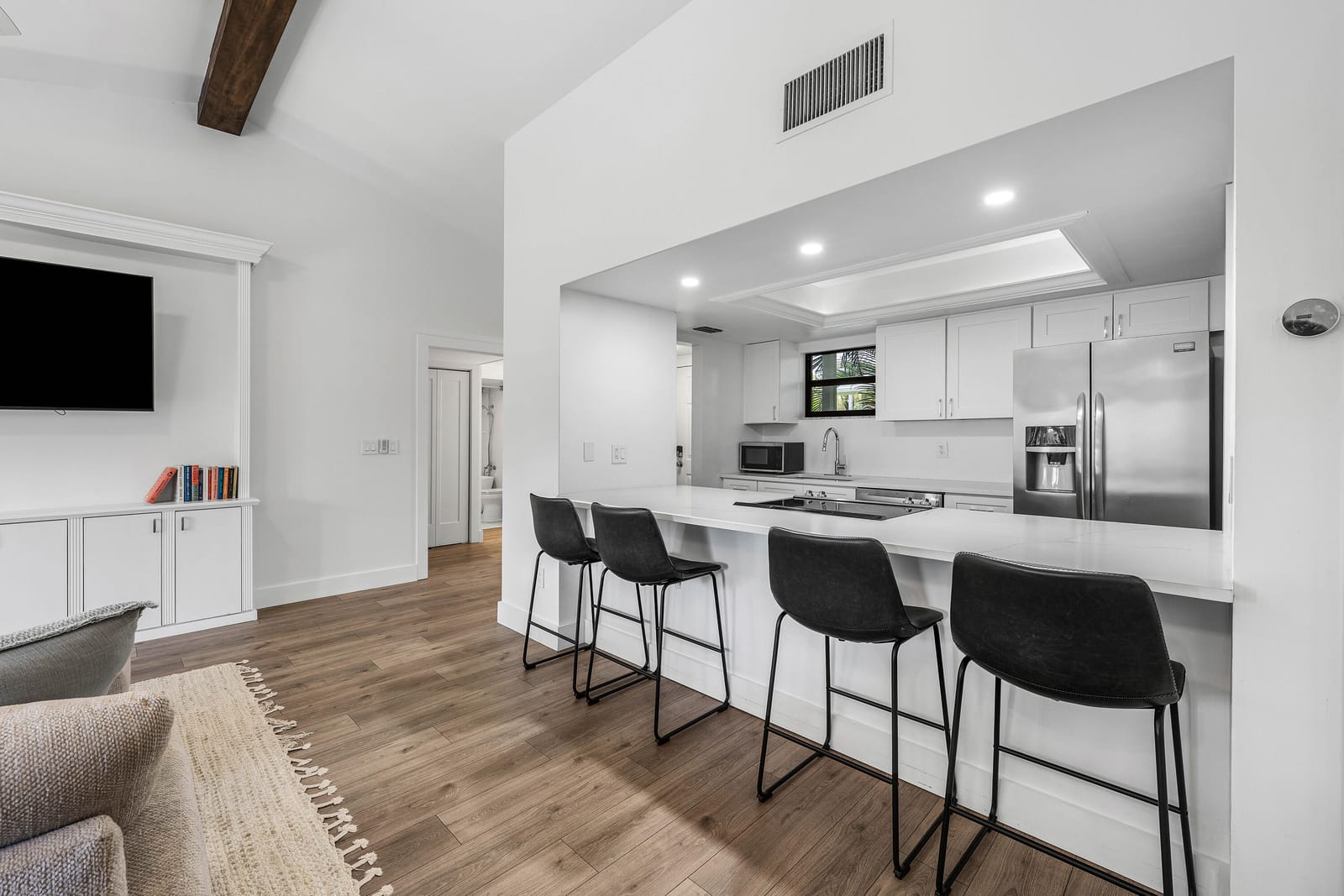 11863 Wimbledon Circle 504 — photo 9