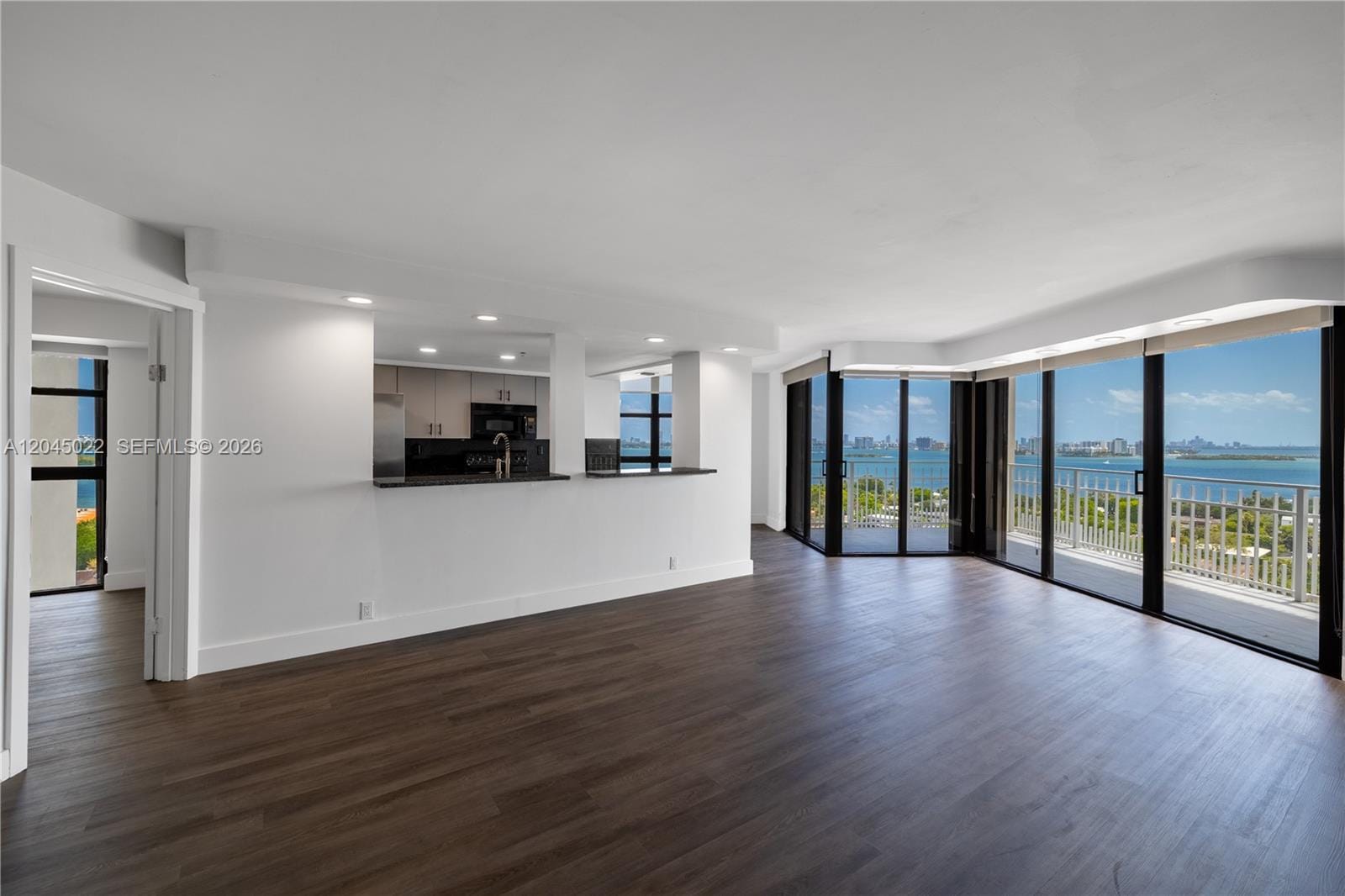 1000 Quayside Terrace 1702, Miami, FL 33138 photo 14