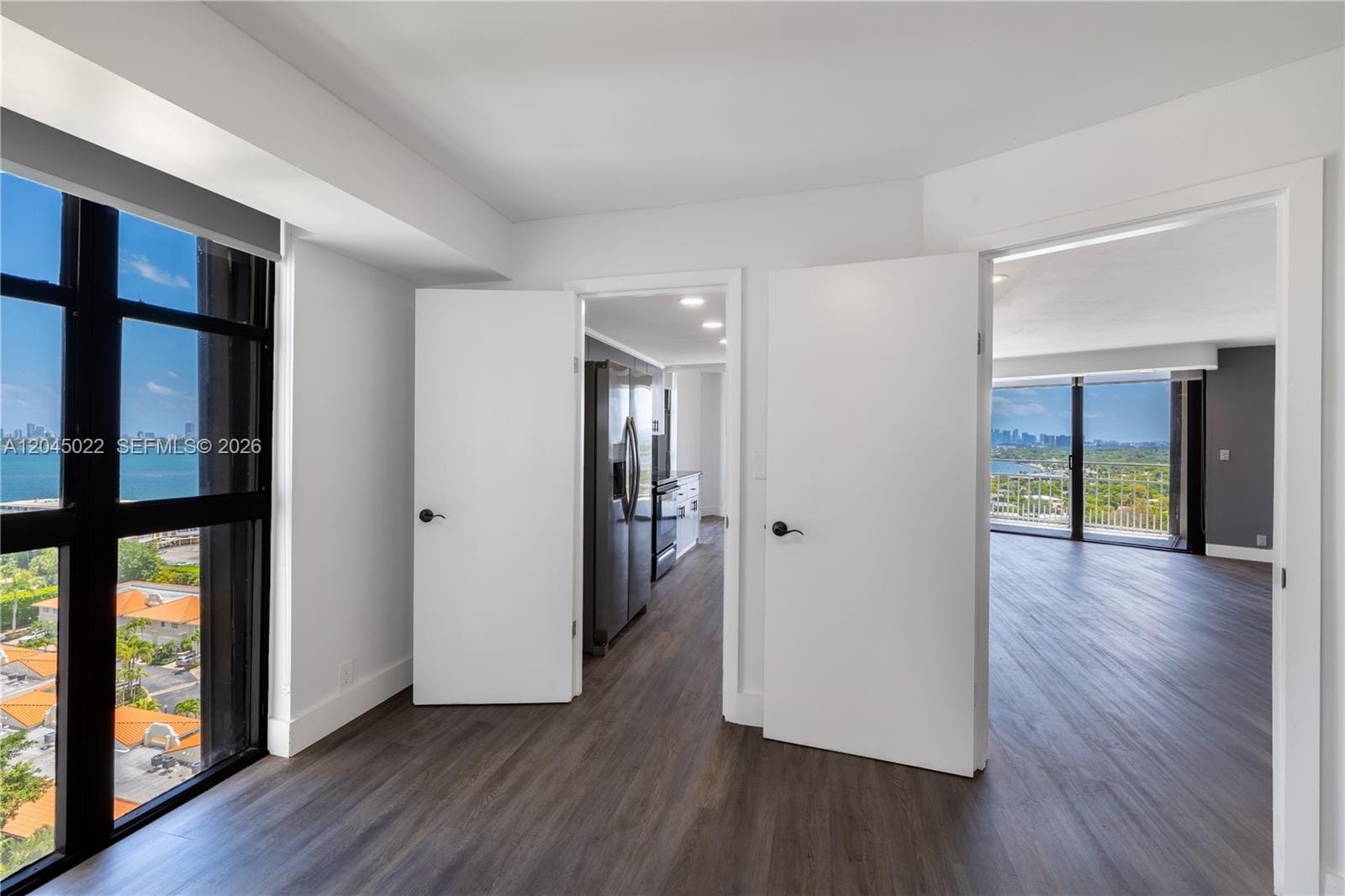 1000 Quayside Terrace 1702, Miami, FL 33138 photo 3