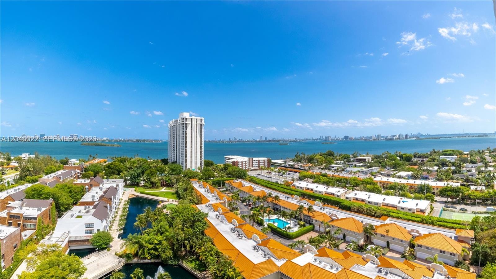1000 Quayside Terrace 1702, Miami, FL 33138 photo 24