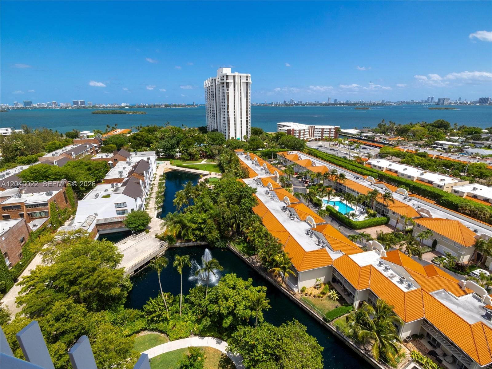 1000 Quayside Terrace 1702, Miami, FL 33138 photo 26