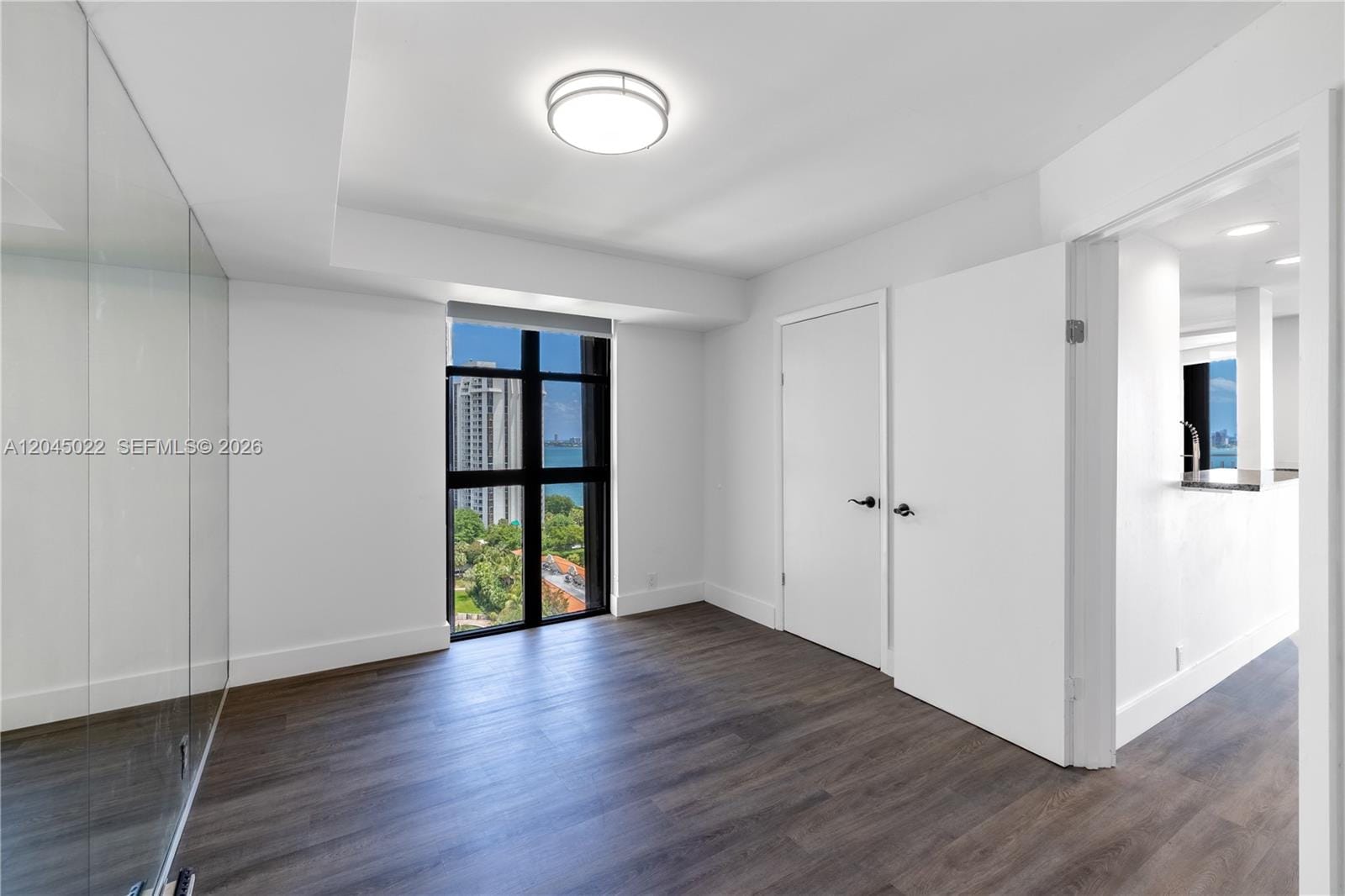 1000 Quayside Terrace 1702, Miami, FL 33138 photo 4