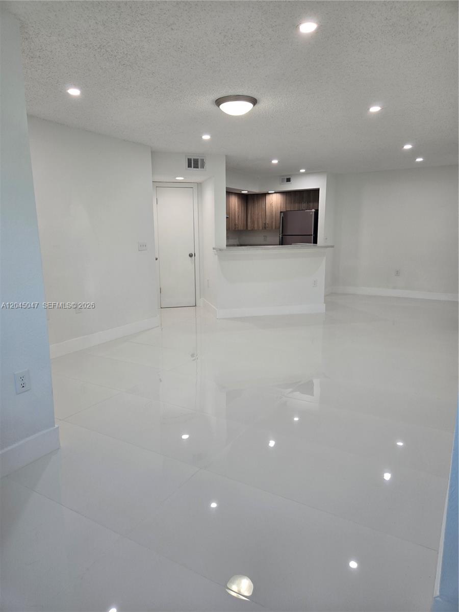 595 Vista Isles Drive 1913, Sunrise, FL 33325, Sunrise
