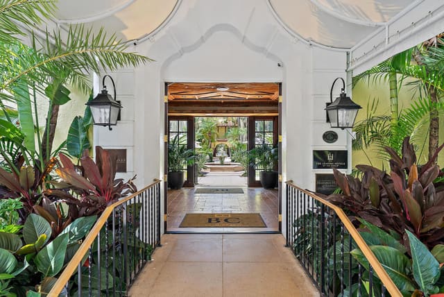 301 Australian Avenue 301, Palm Beach, FL 33480