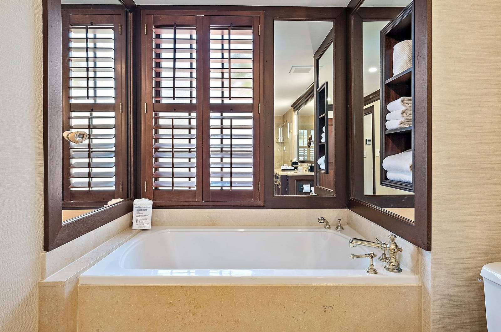 301 Australian Avenue 301, Palm Beach, FL 33480 photo 17