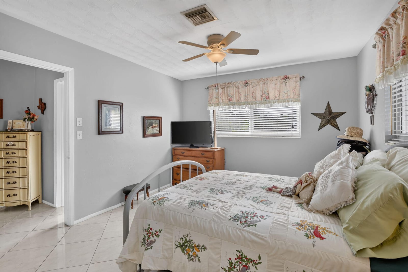 4760 NE 5th Avenue, Oakland Park, FL 33334 photo 21