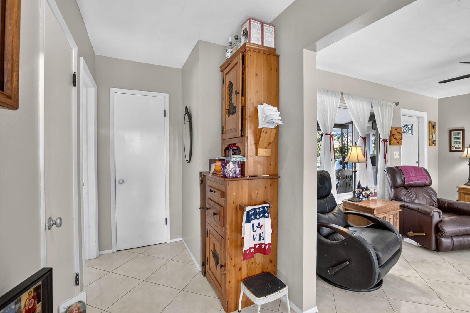 4760 NE 5th Avenue, Oakland Park, FL 33334 photo 6
