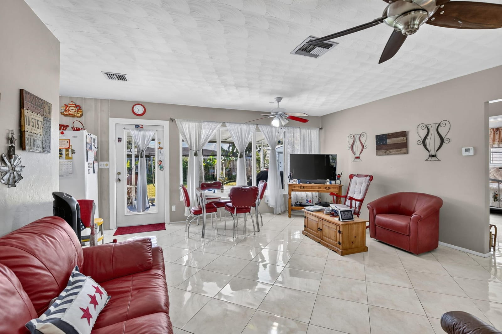 4760 NE 5th Avenue, Oakland Park, FL 33334 photo 10