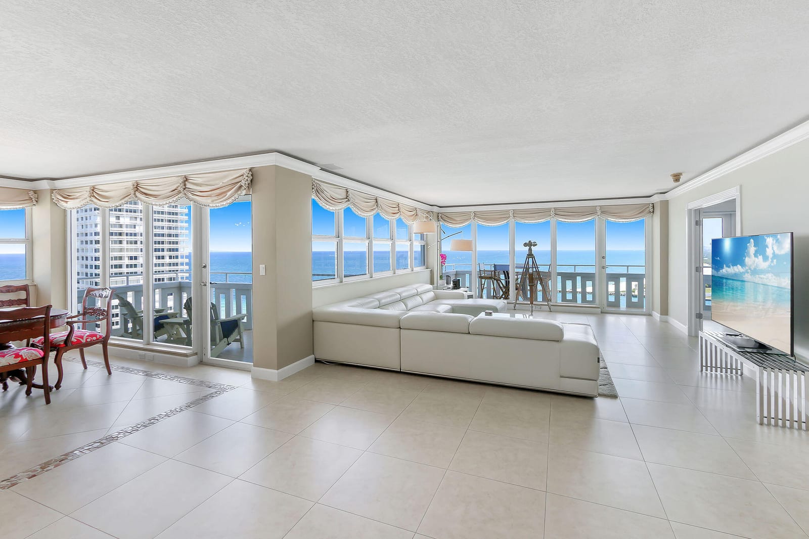 2000 S Ocean Drive 1810 — photo 5
