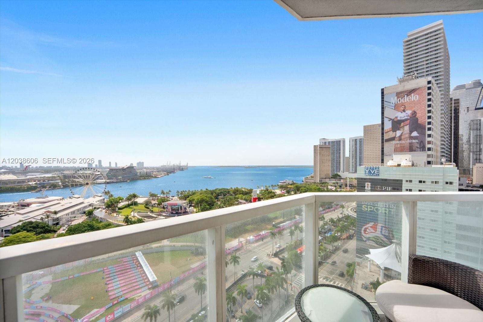 244 Biscayne Boulevard 1803 — photo 4